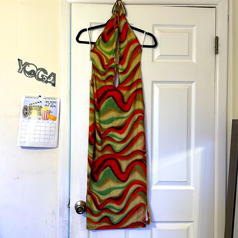Pretty Halter dress with loop opening Size XS!